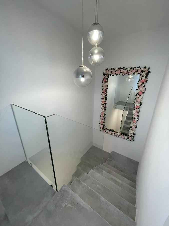 Apartament Luxlook Nowy Sącz Exterior foto